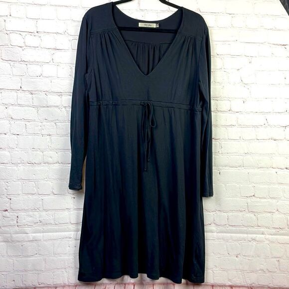 Old Navy. Black long sleeve empire waist midi dress.  Women's XL - Picture 1 of 8